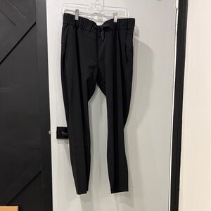 Lululemon Athletica Black Ankle Pants